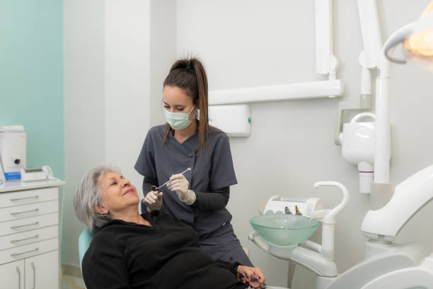 Best Emergency Root Canal Treatment in New Chicago, IN